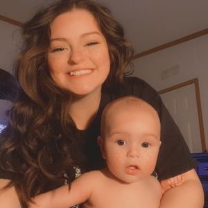 Meet your Posher, Kaitlin